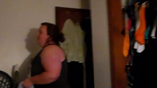 Треньорът по йога облиза путката на порно клип с адреналинката яна клиента и я разкъса с гумен петел.